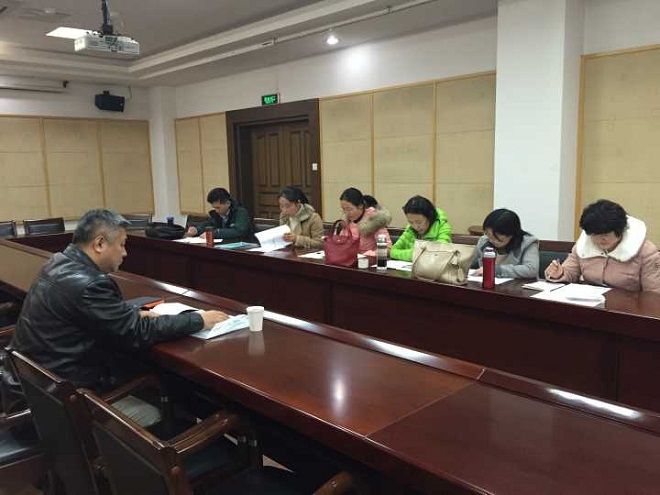 徐巖副校長參加外國語學院大外拓展部黨支部專題組織生活